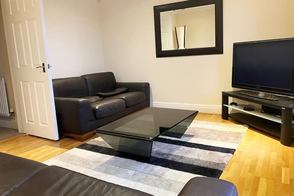 Central Chester Bedrooms Luaran gambar